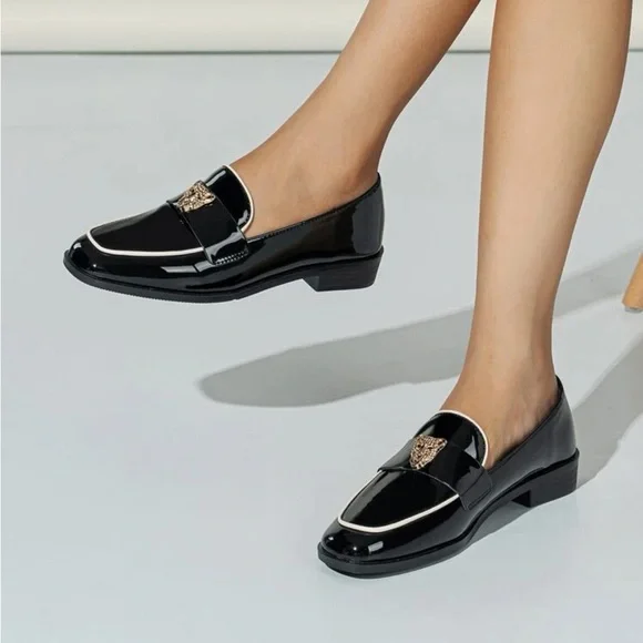 New to Posh C 🔆| Euro Style Leopard Decor Square Toe Flat Loafers - Picture 5 of 8